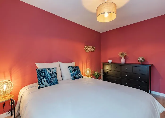 Apartment Bleu Boheme - 2 Chambres, Terrasse, Wifi Fibre - *